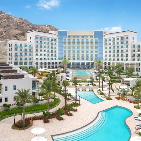 Ocean Mountain View Apartment At The Address Ель-Фуджайра Екстер'єр фото